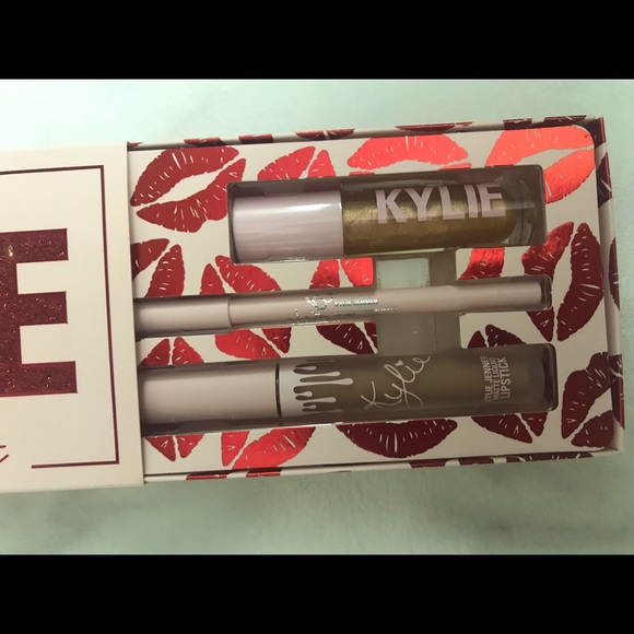 Kylie Cosmetics Makeup Kylie Forever Lip Kit Poshmark